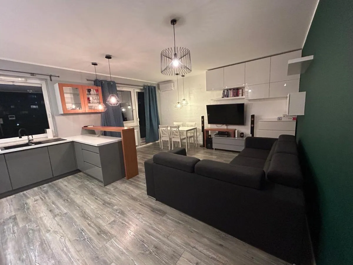 Image 3 of Apartament Aviator