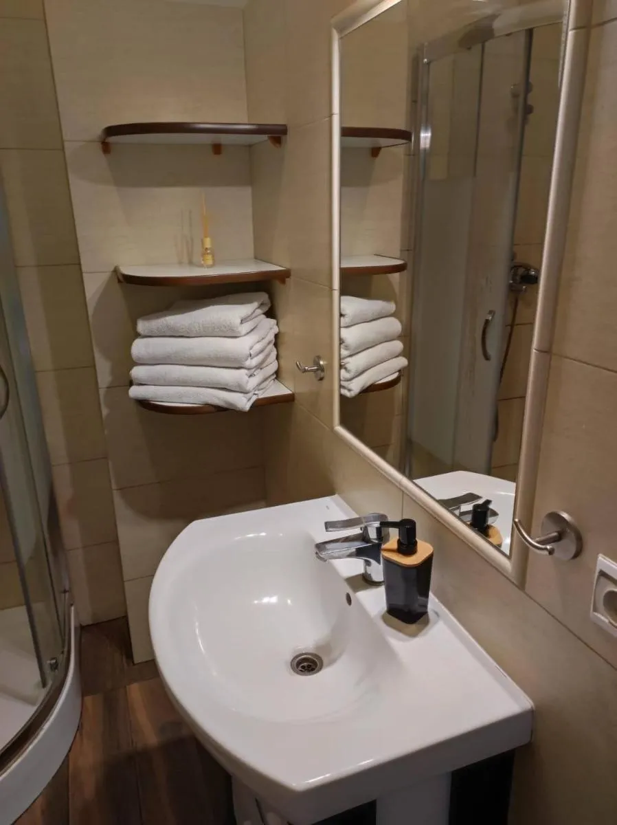 Image 4 of Apartament przy Fontannie Neptuna