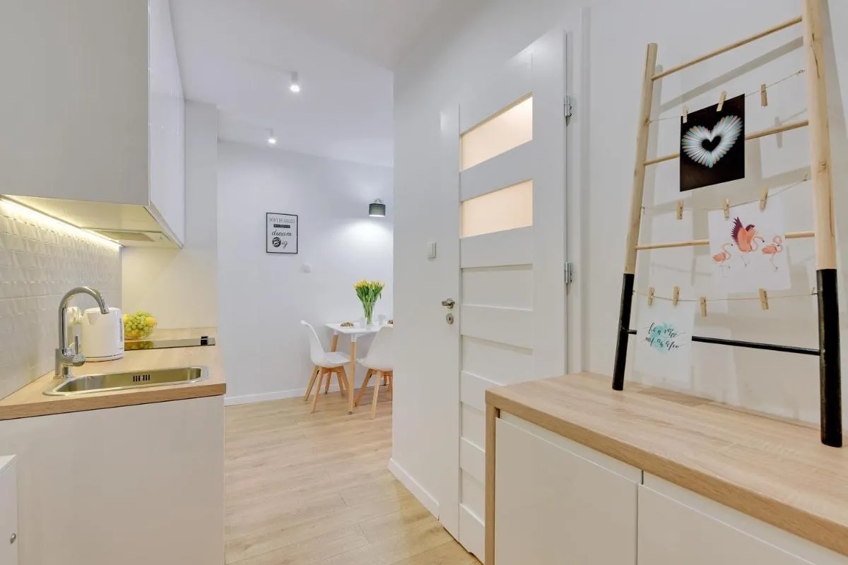 Image 2 of Apartamenty Chmielna 72