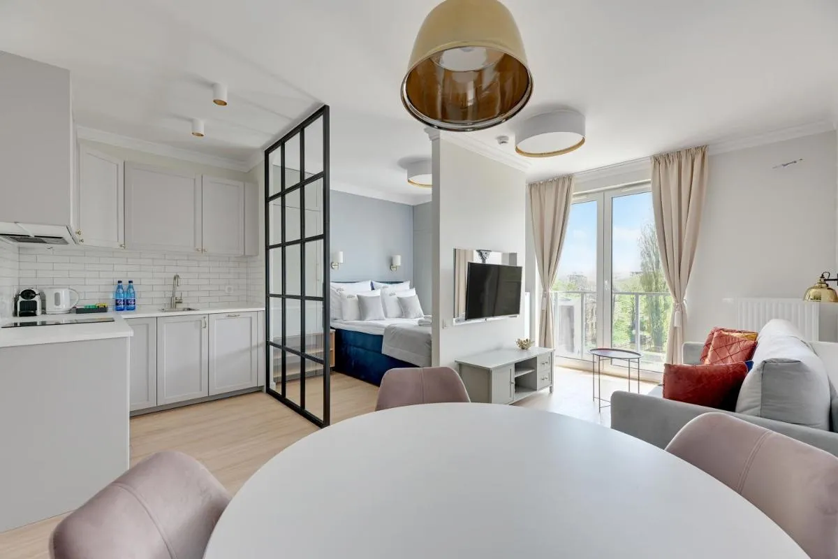 Image 2 of Aura 40 City Center & Free Parking by Downtown Apartments