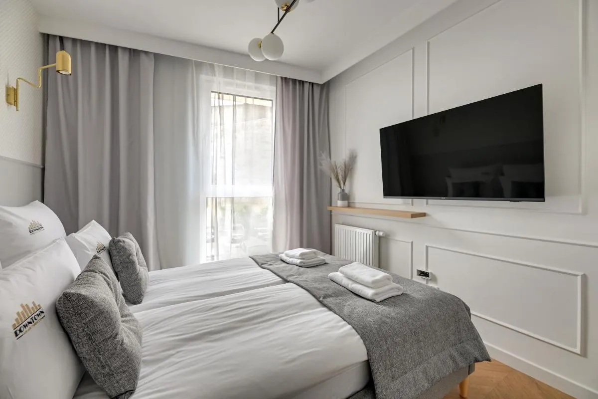 Image 6 of Aura 40 City Center & Free Parking by Downtown Apartments