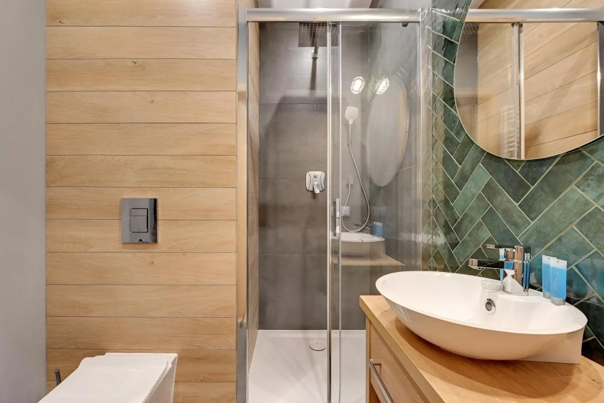 Image 2 of Bastion Wałowa by Blue Mandarin