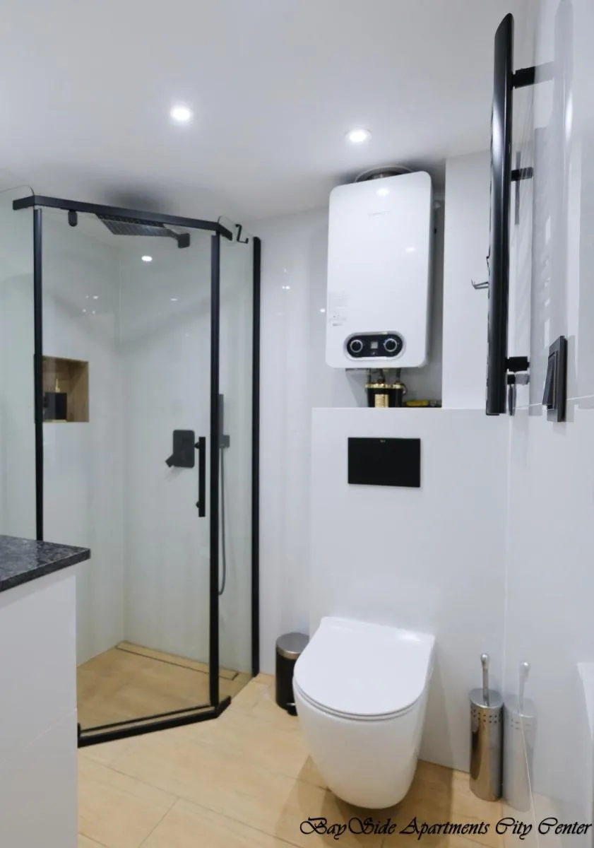 Image 3 of BaySide Apartments Center City