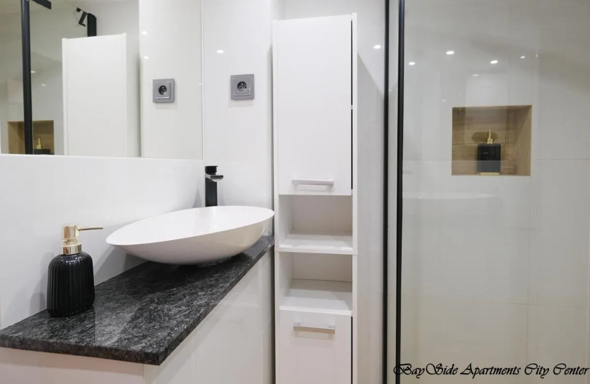 Image 6 of BaySide Apartments Center City