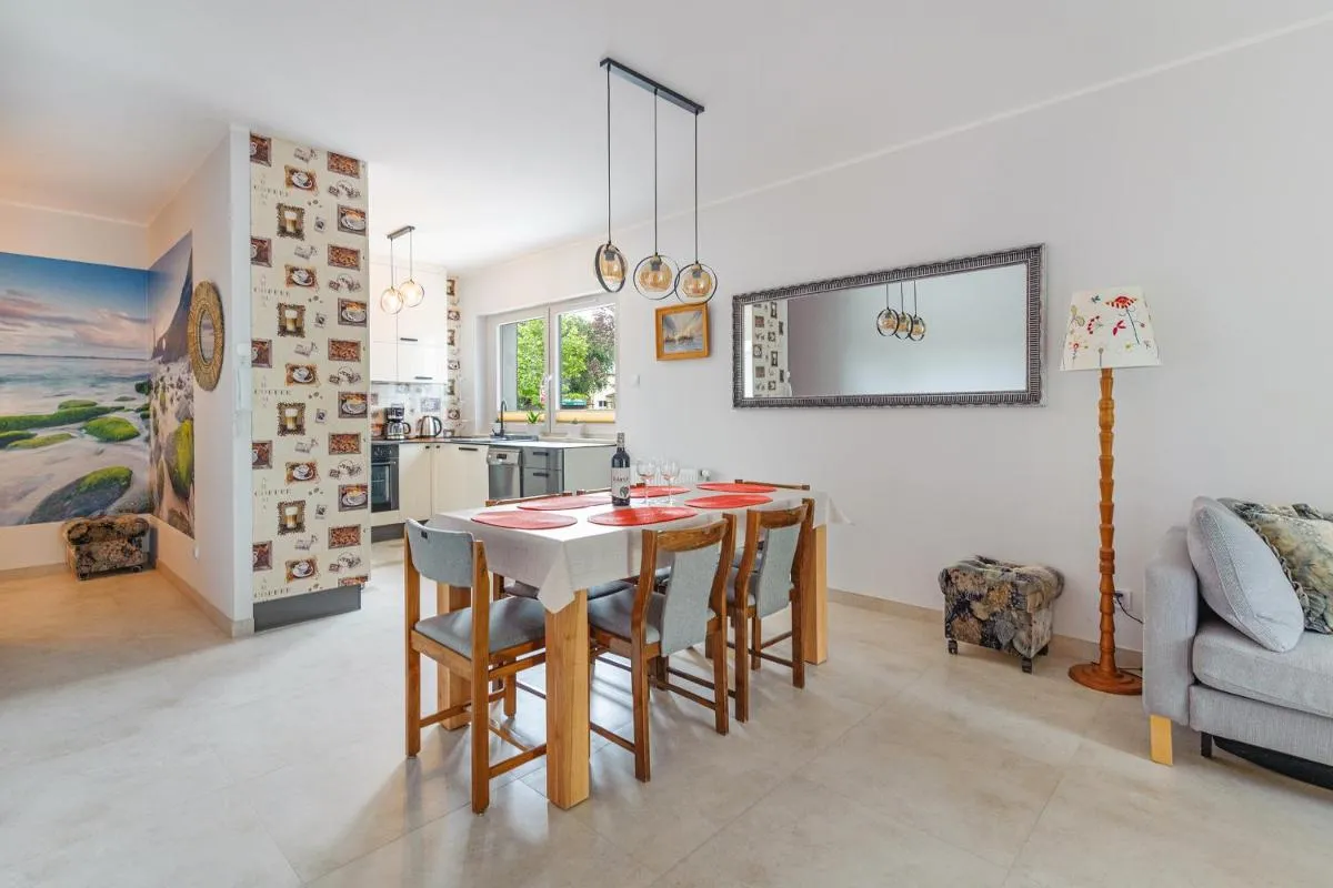 Image 3 of Beach&Coffee Apartment