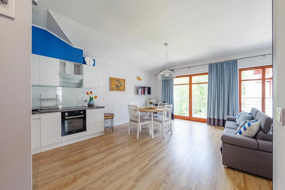 Image 4 of Beach Time – Beautiful Studio