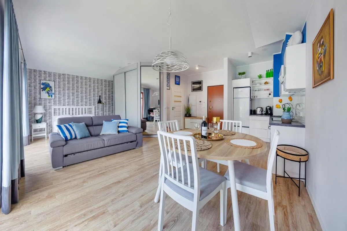 Image 3 of Beach Time – Beautiful Studio