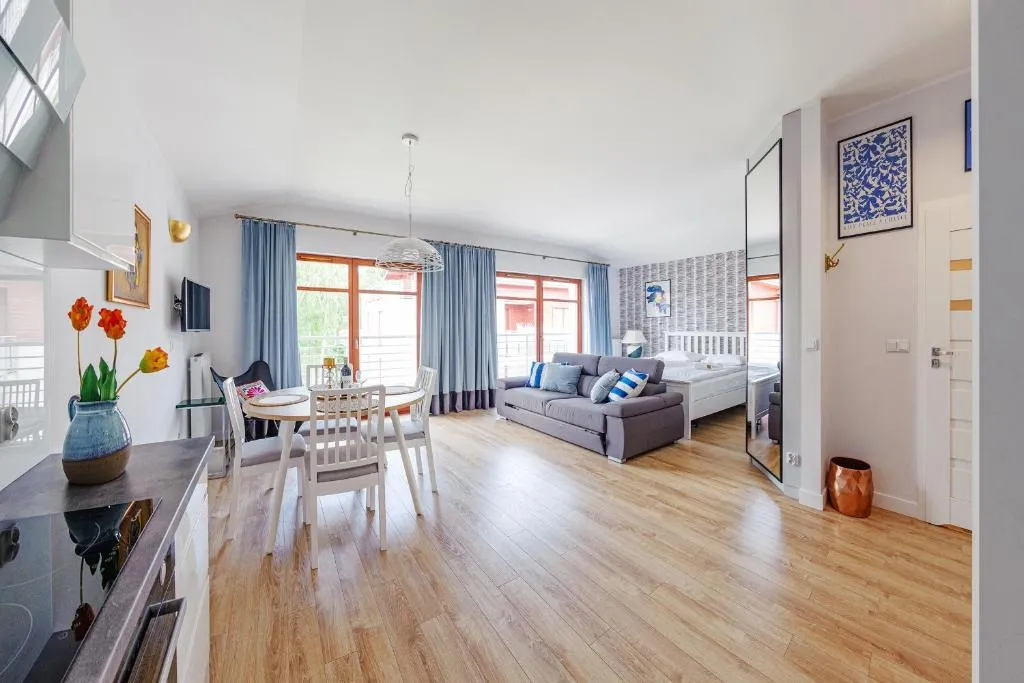 Image of Beach Time – Beautiful Studio