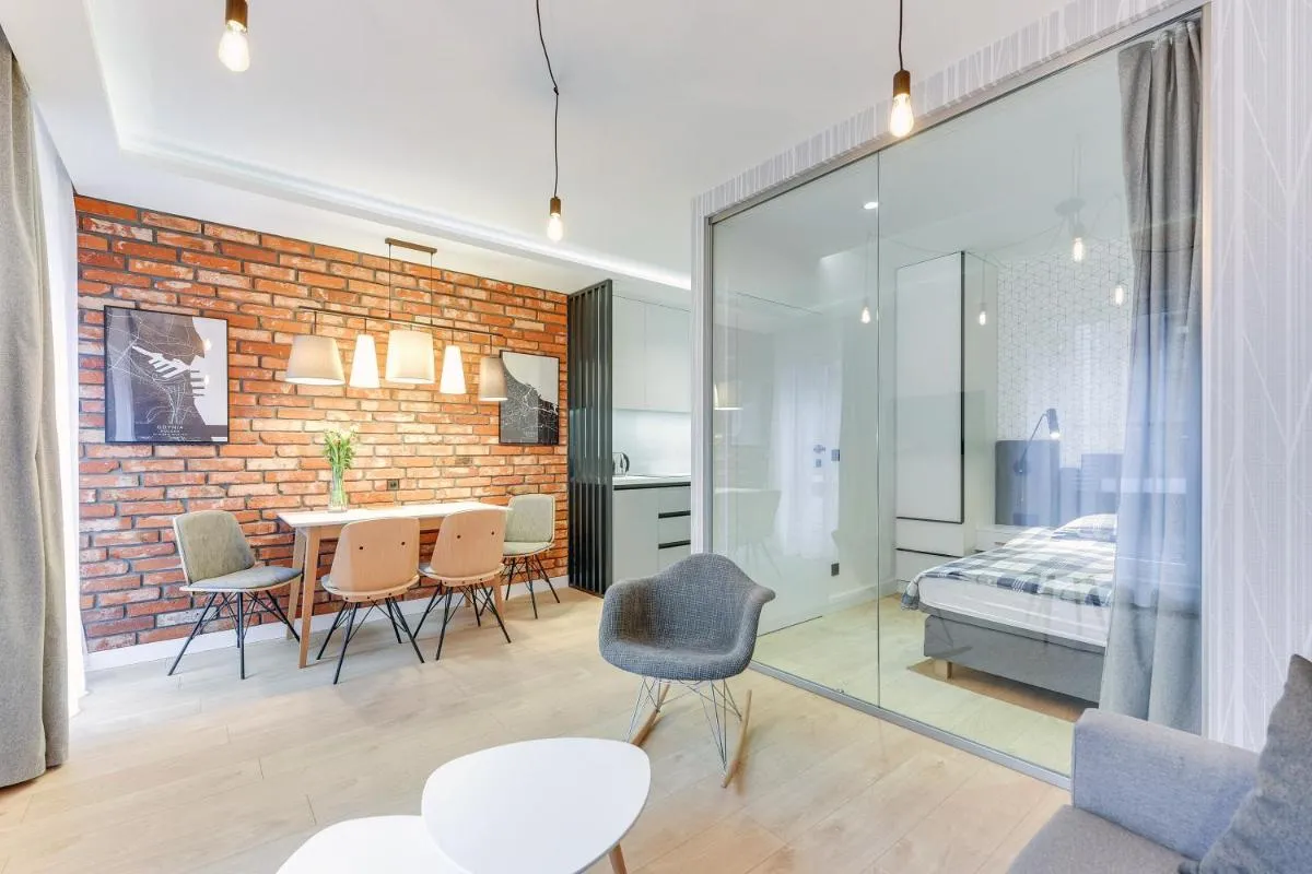 Image 2 of Blue Mandarin Island