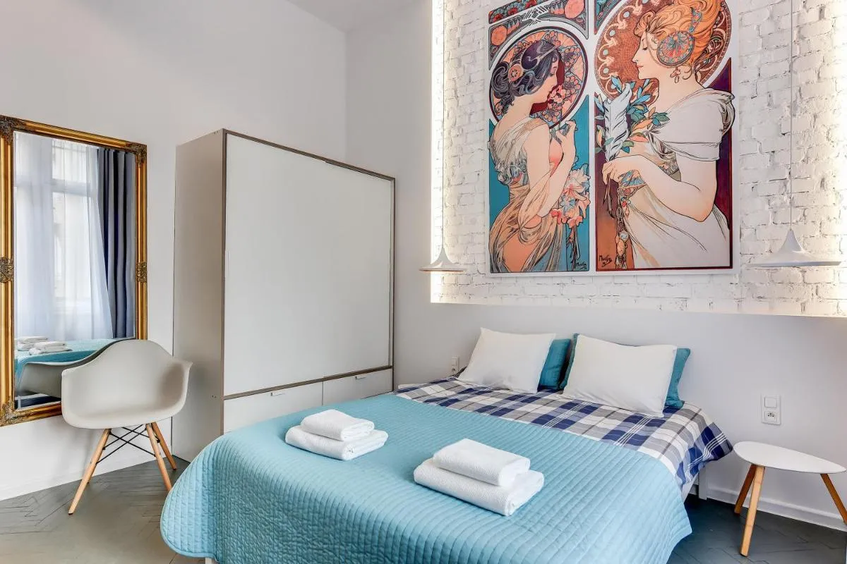 Image 1 of Blue Mandarin Solidarity Square