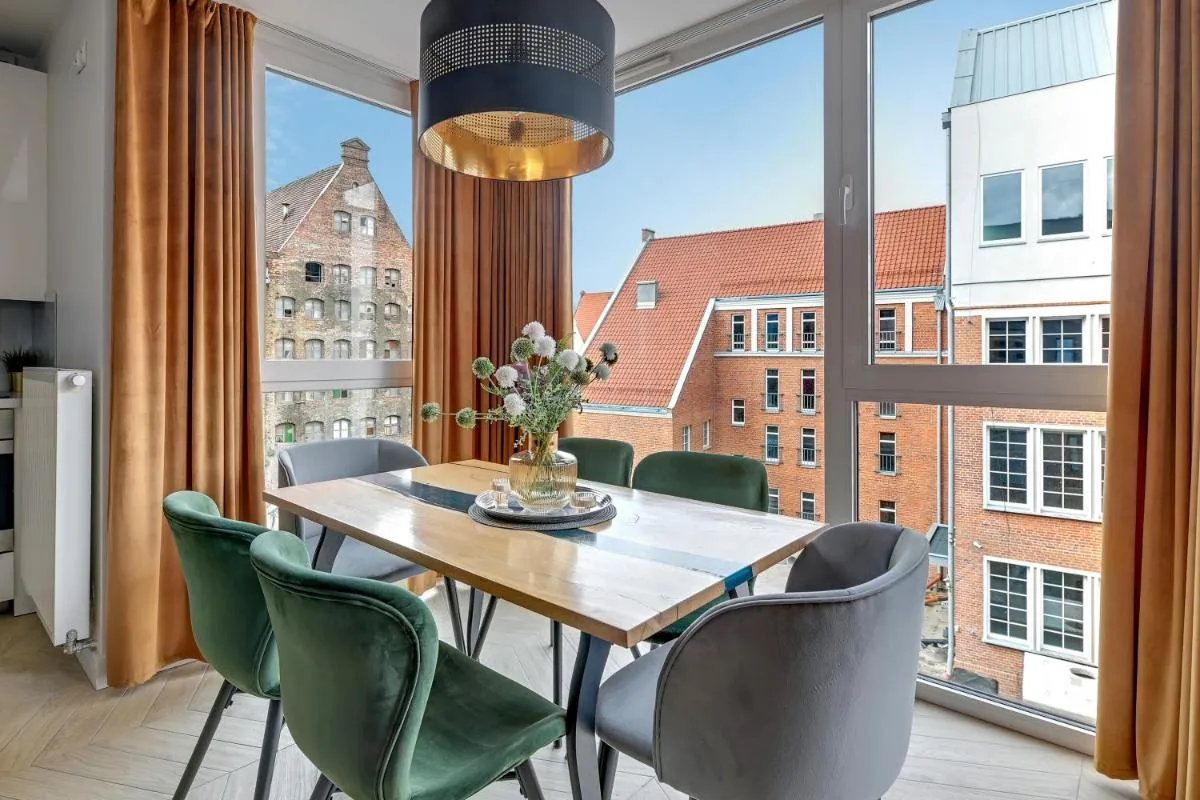 Image 2 of Chmielna Park – City Center & Parking by Downtown Apartments