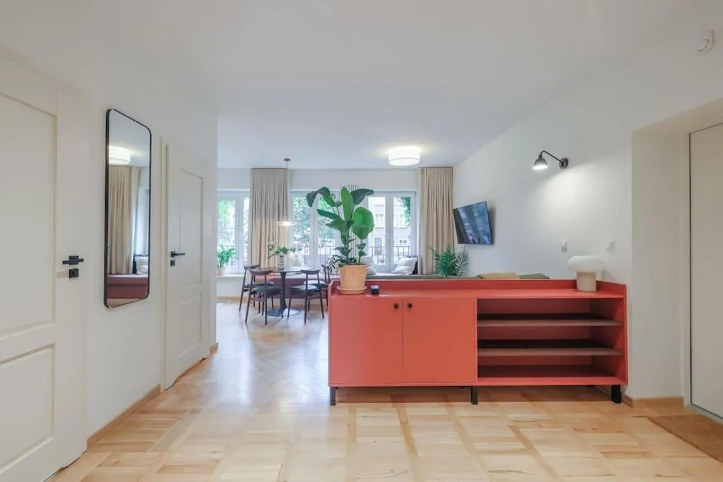 Image 1 of Cityscape Haven: Urban Retreat