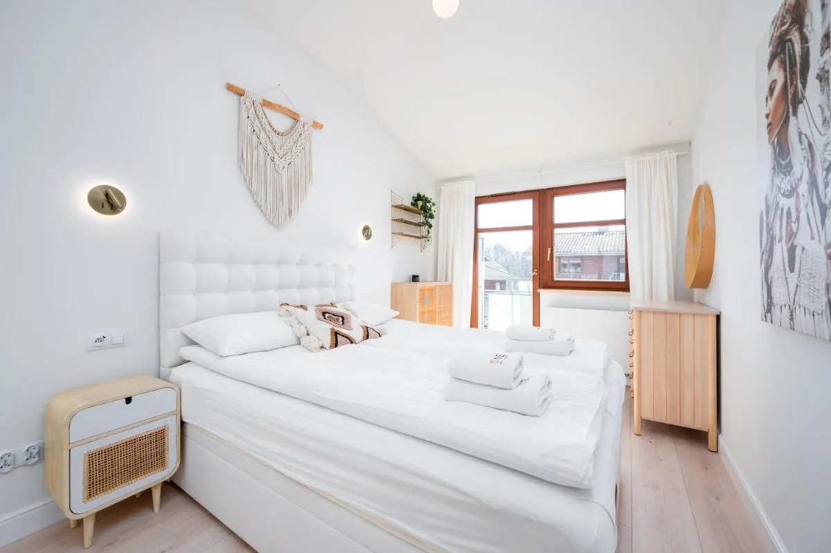 Image 1 of Classy White by OneApartments