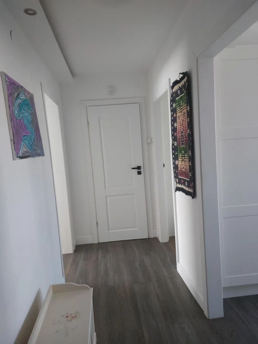 Image 1 of Comuneapart