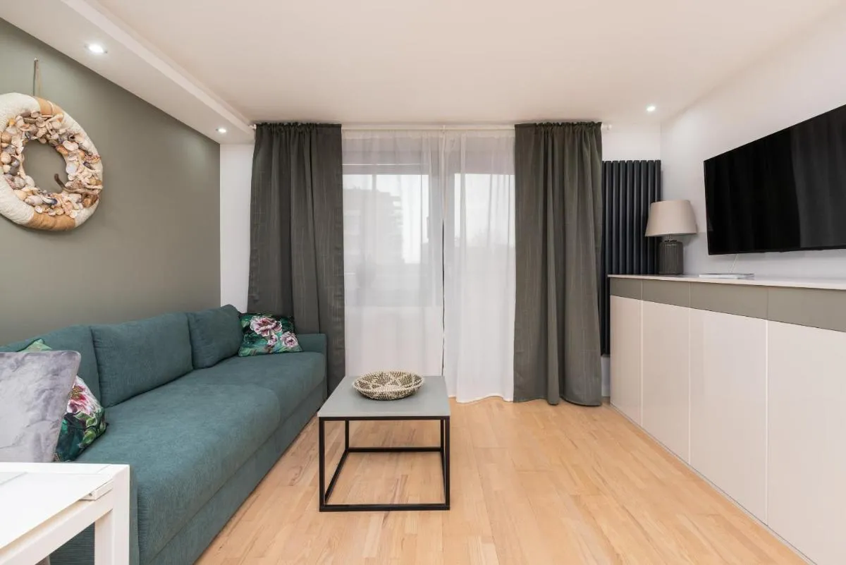 Image 6 of Cozy Apartment with Balcony in Central Gdańsk Długie Ogrody by Noclegi Renters