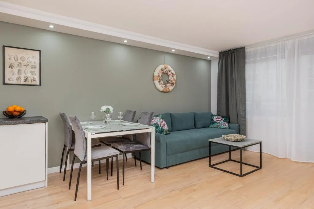 Image of Cozy Apartment with Balcony in Central Gdańsk Długie Ogrody by Noclegi Renters