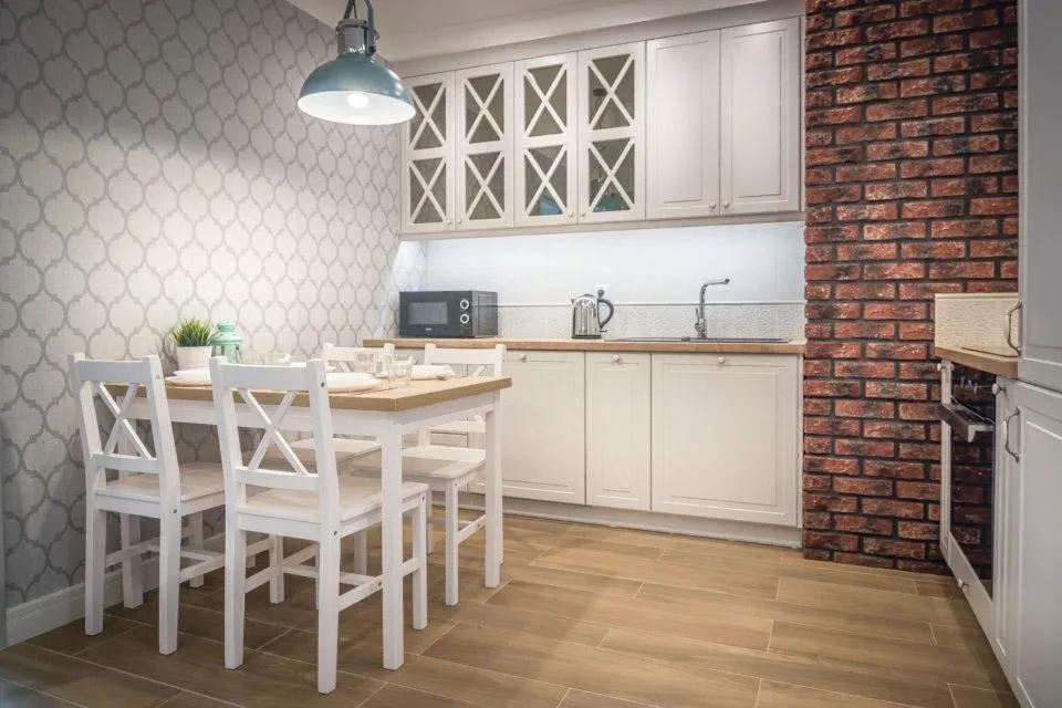 Image 1 of Cztery Oceany 808