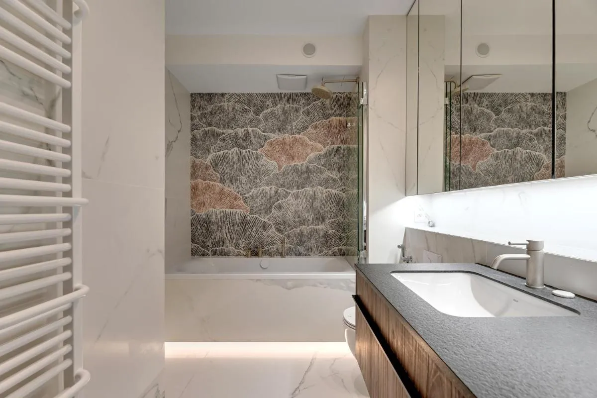 Image 2 of Deo Plaza Luxury Apartments by Blue Mandarin