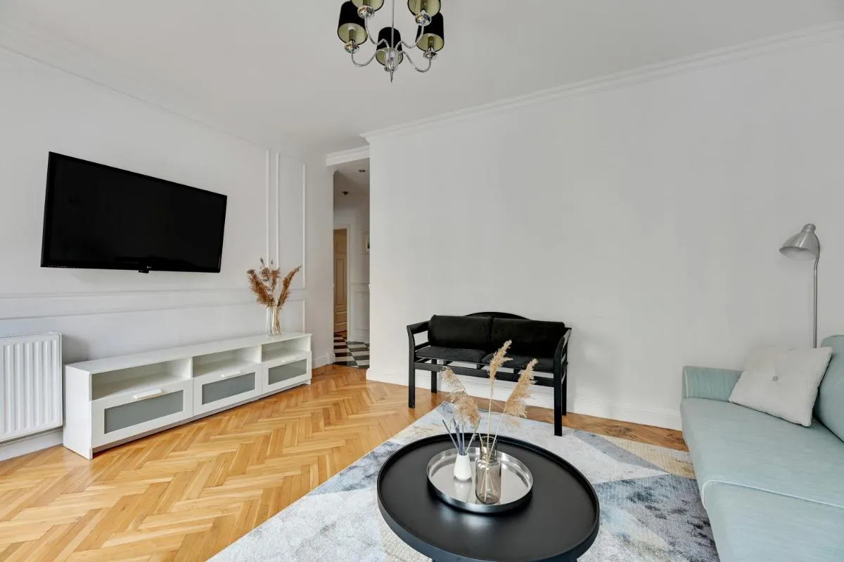 Image 5 of Długi Targ Street, Main Old Town & Riverside by Downtown Apartments