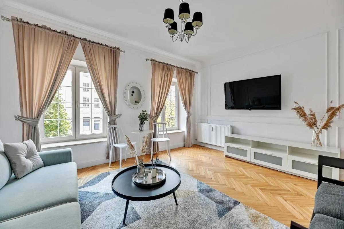 Image 2 of Długi Targ Street, Main Old Town & Riverside by Downtown Apartments