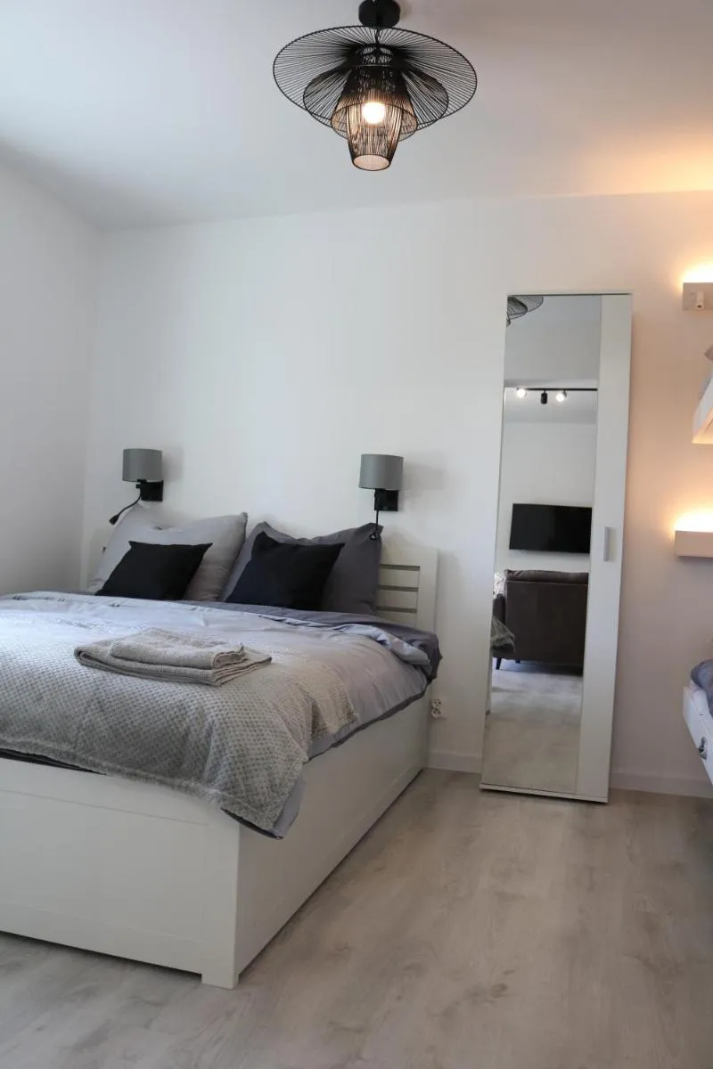 Image 6 of Duży Apartament Orania Prywatny Ogród Taras Leżaki Grill Huśtawka