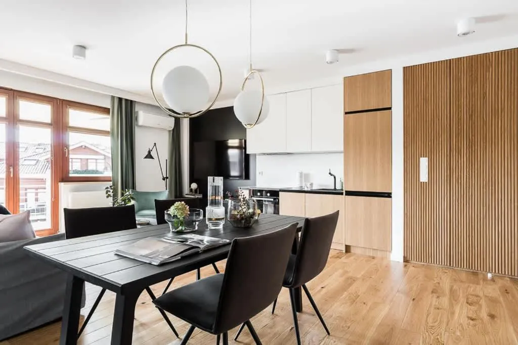 Image 6 of Elegancki i Stylowy Apartament w Gdańsku z Klimatyzacją, Wanną i Parkingiem by Noclegi Renters