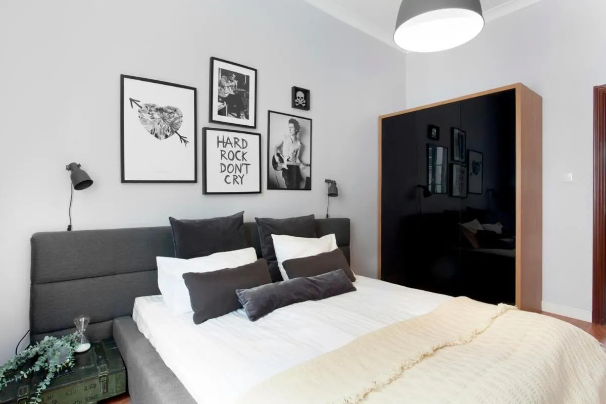 Image 5 of Elite Apartments Historic Center Suites