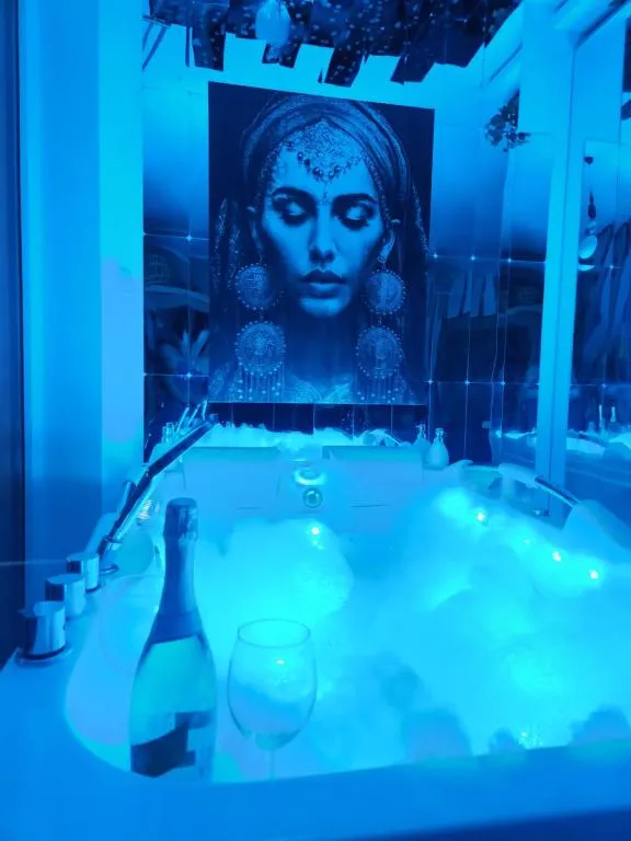 Image of GDAŃSK CHMIELNA PRESTIGE HOME SPA apartments with luxury JACUZZI and SAUNA! Selected apartments also feature a MASSAGE CHAIR and HIMALAYAN SALT WALL with COLOR THERAPY SALT FOREST