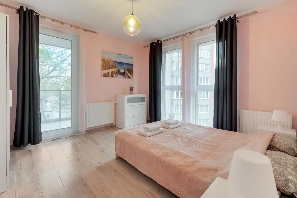 Image 1 of Gdańsk Centrum – Apartament 3 – pokojowy z dużym tarasem