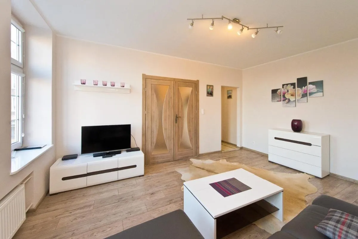 Image 4 of Gdańskie Apartamenty – Apartament Targ Rybny z widokiem na Motławę