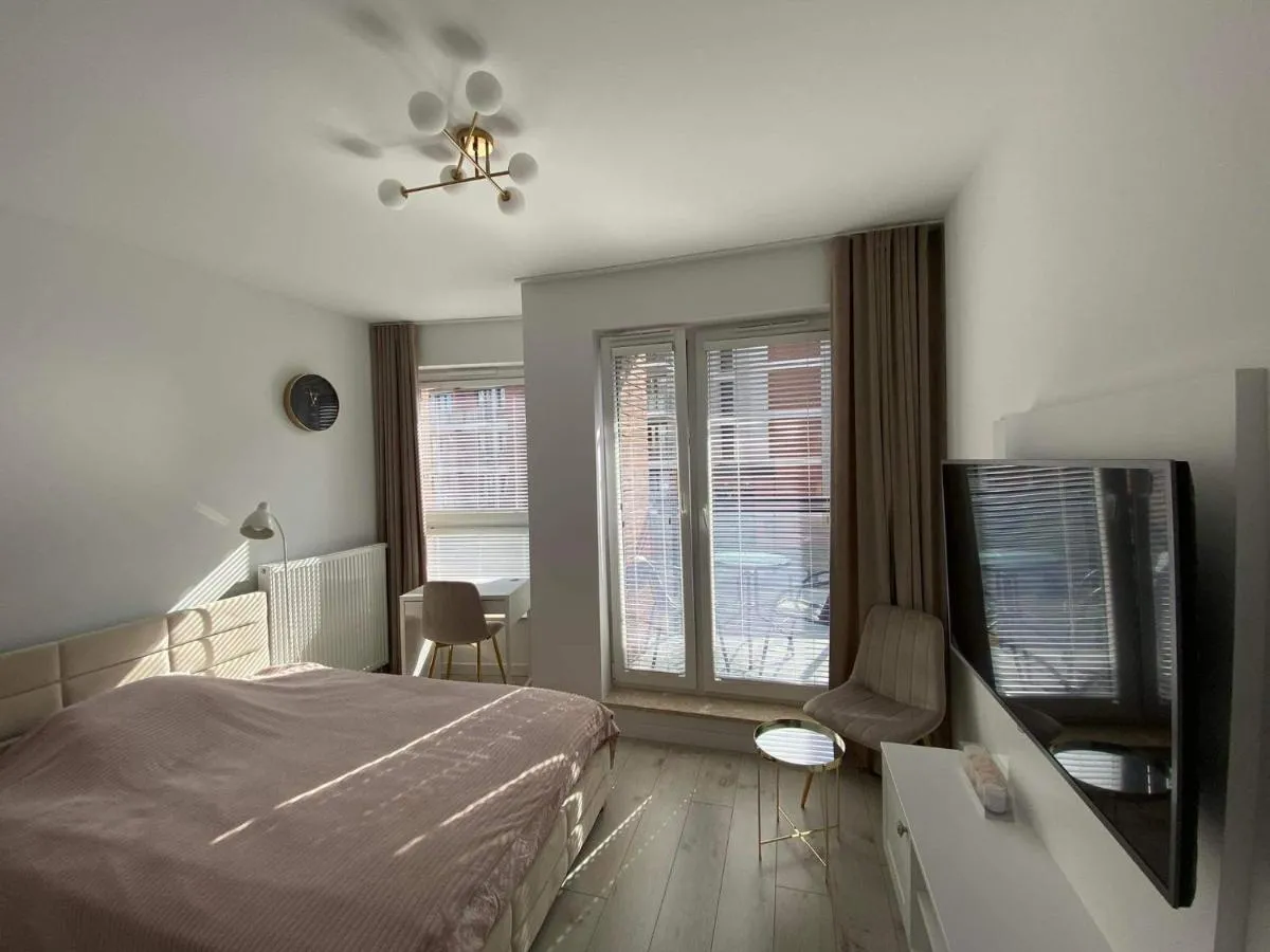 Image 2 of GoldenRise