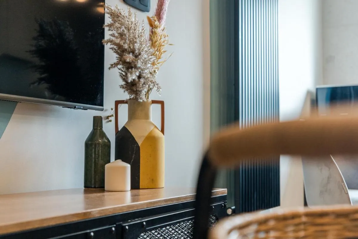 Image 3 of Golden Seaside Beach by Aparo – Plaża 200m, 2 Łazienki, 2 Sypialnie oraz Salon, 3 TV, Balkon, Łóżeczko
