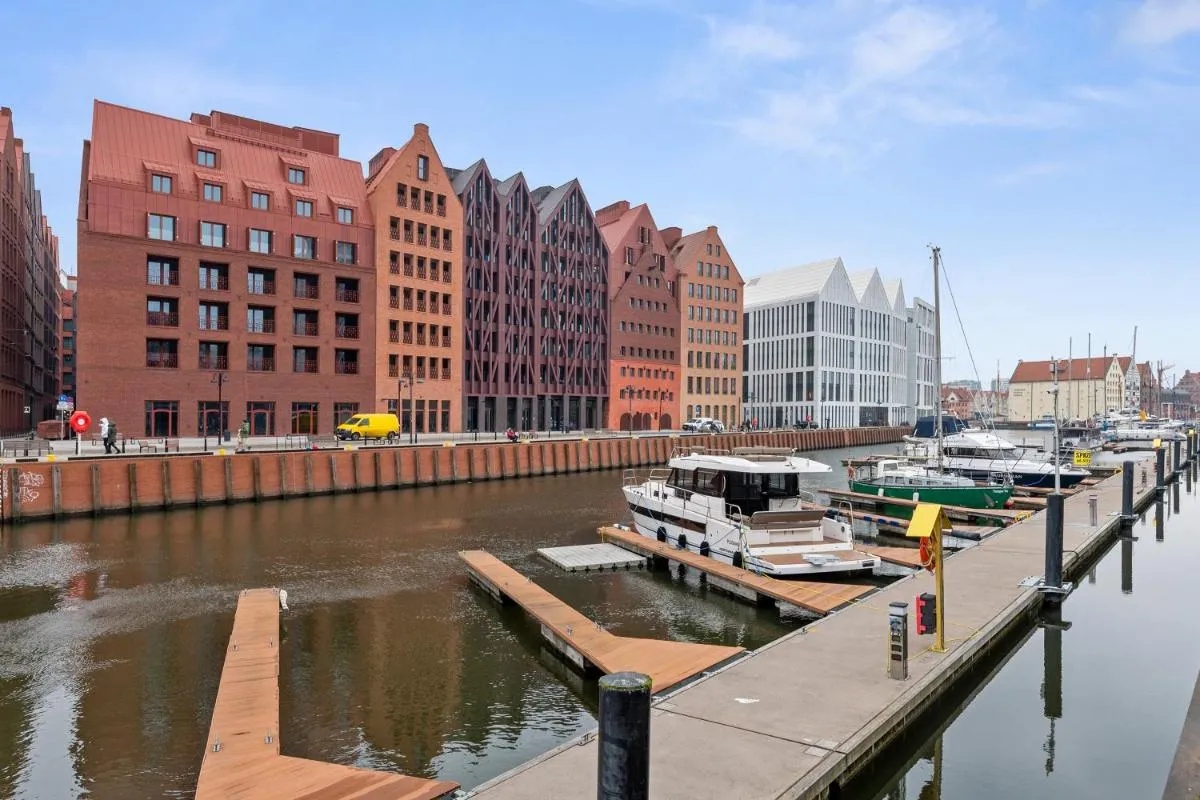 Image 5 of Granaria Nadia by Blue Mandarin