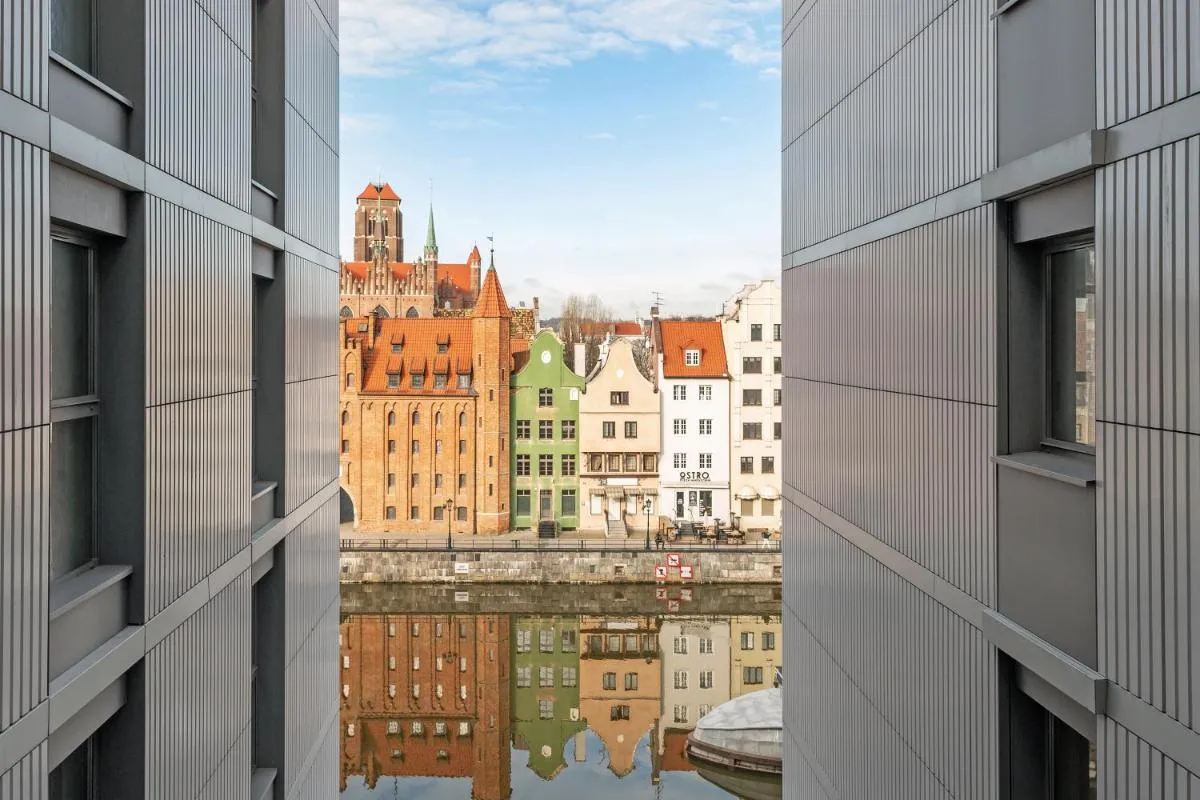 Image 3 of Granaria Premium Riverside & Parking by Downtown Apartments