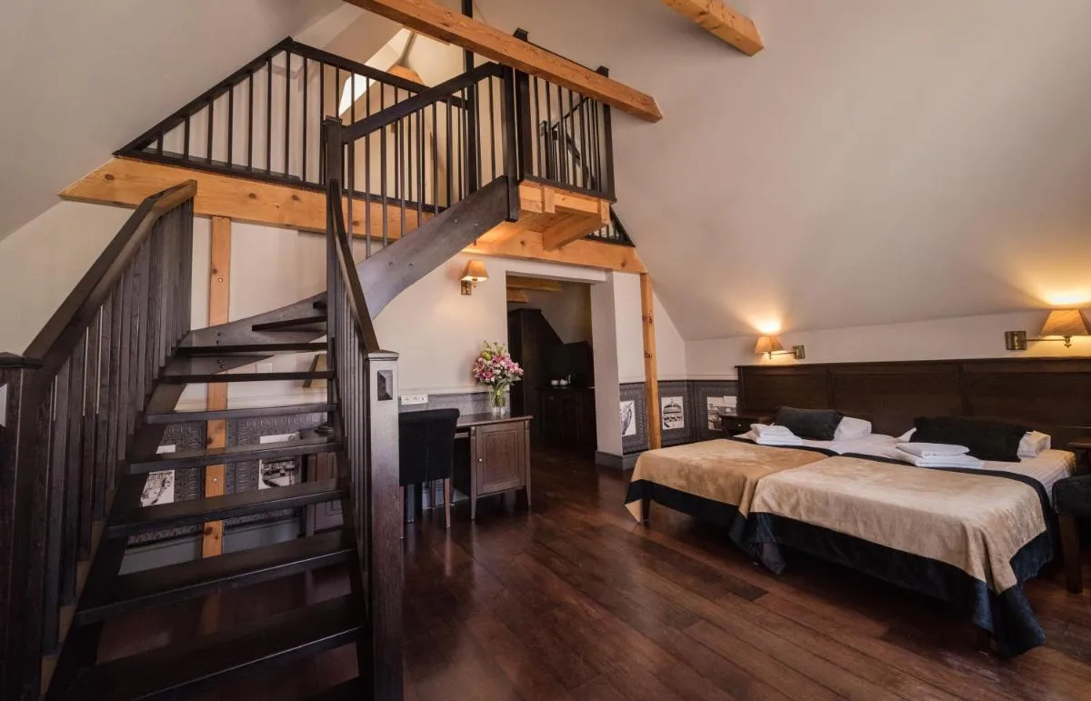 Image 1 of Holland House Residence Old Town