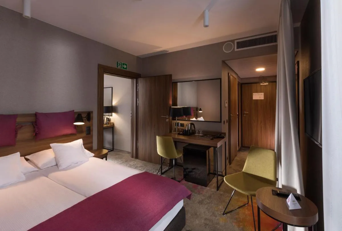 Image 1 of Hotel Sadova