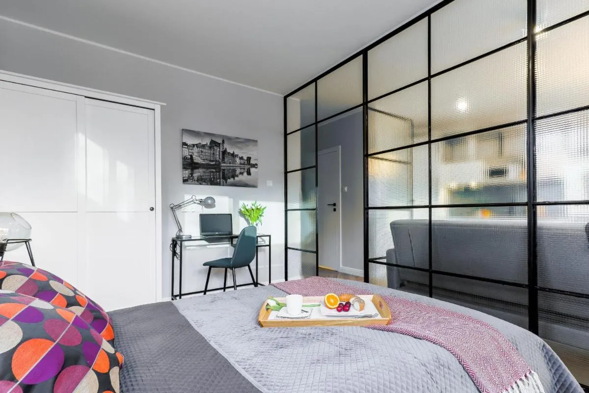 Image 6 of Ideal Apartments Green & Blue