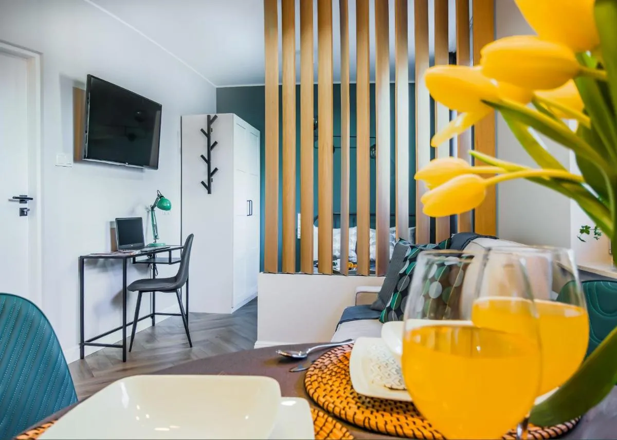 Image 4 of Ideal Apartments Green & Blue