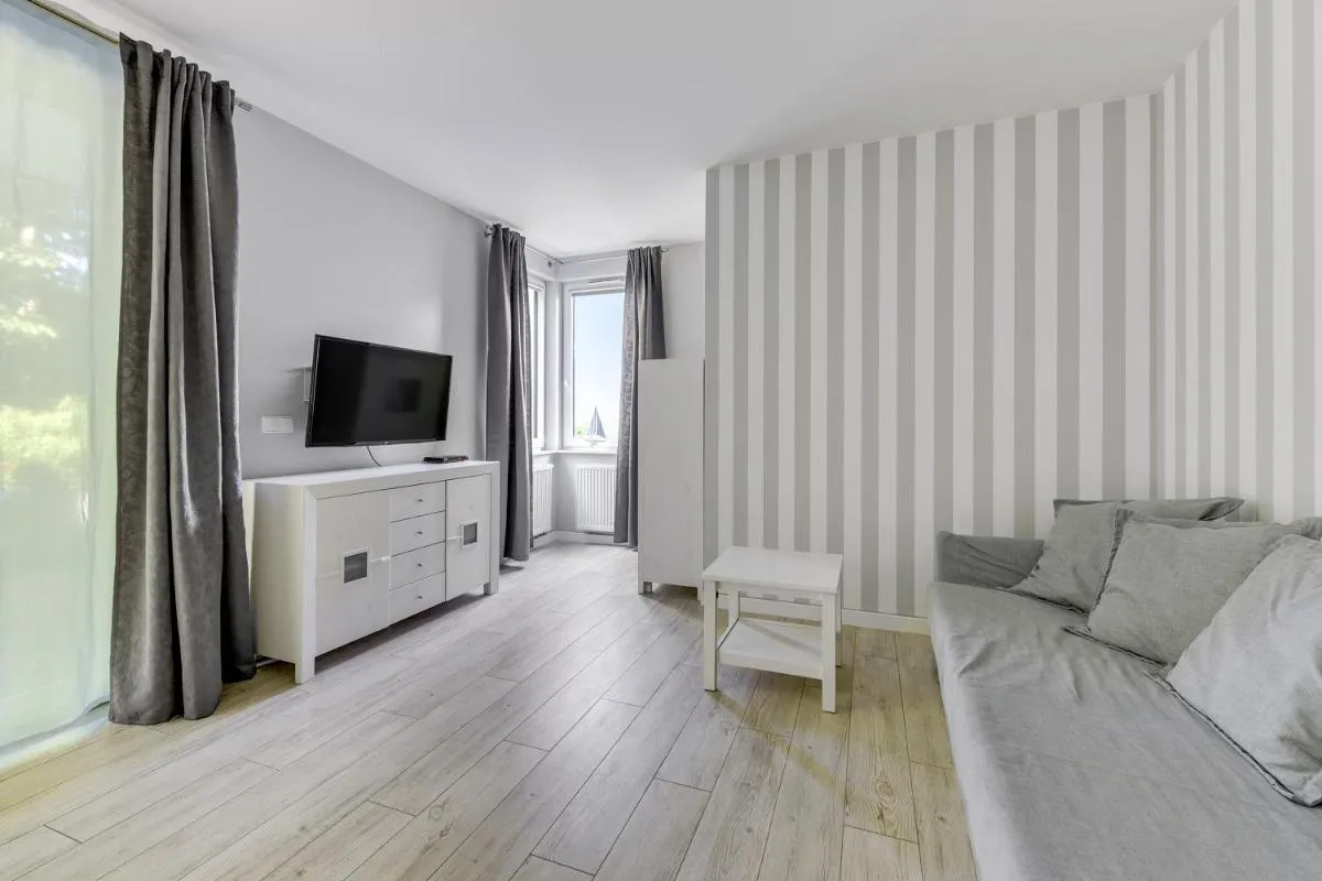 Image 4 of Long Beach – Tre Mare