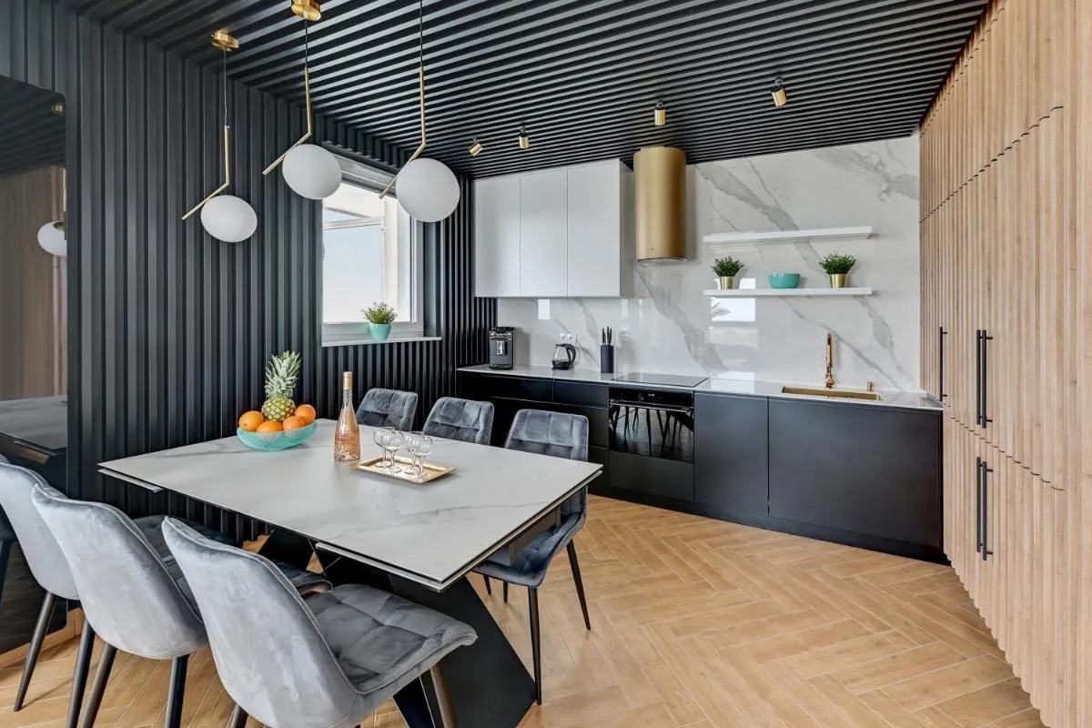 Image 3 of Luxury Voyager – Sea View