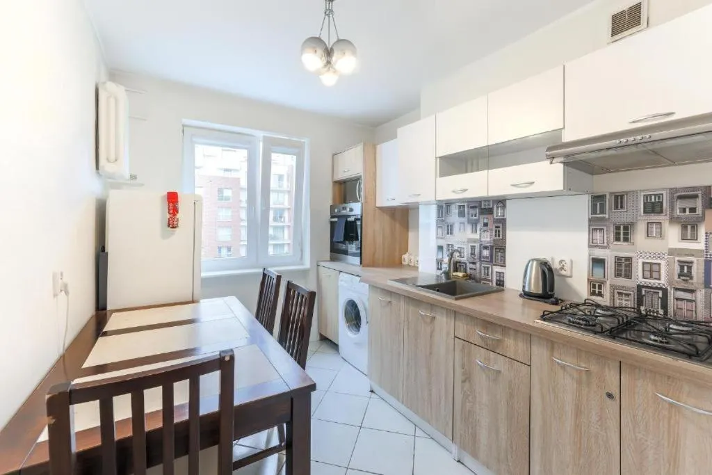 Image 3 of Marina View Apartment