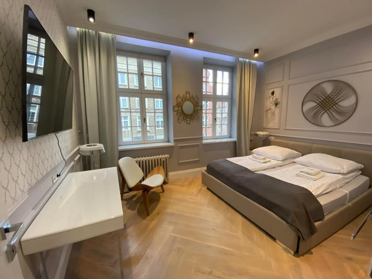 Image 1 of Maya’s Flats & Resorts 44 – 3 rooms apartment on Chlebnicka Street Gdańsk Old Town