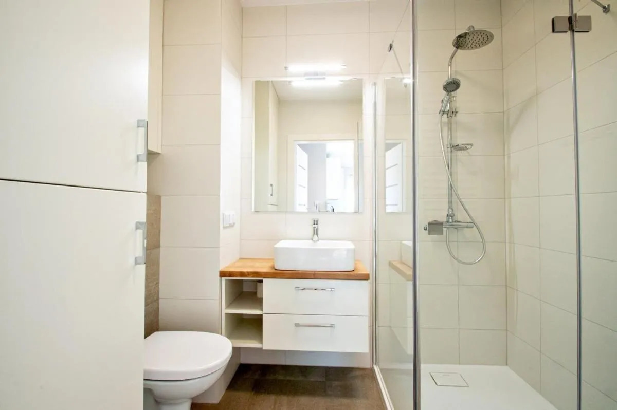 Image 6 of Modern, two bedroom, shipyard view apartment by Grand Apartments