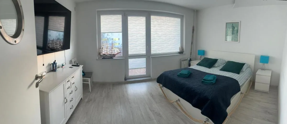 Image 1 of Molo Hacienda