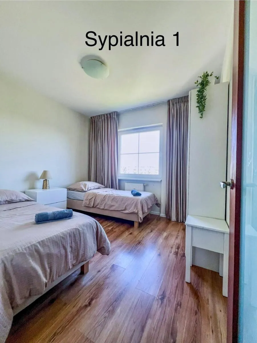 Image 4 of Nad stawem, dwupoziomowy, 6 łóżek, parking, zielona okolica