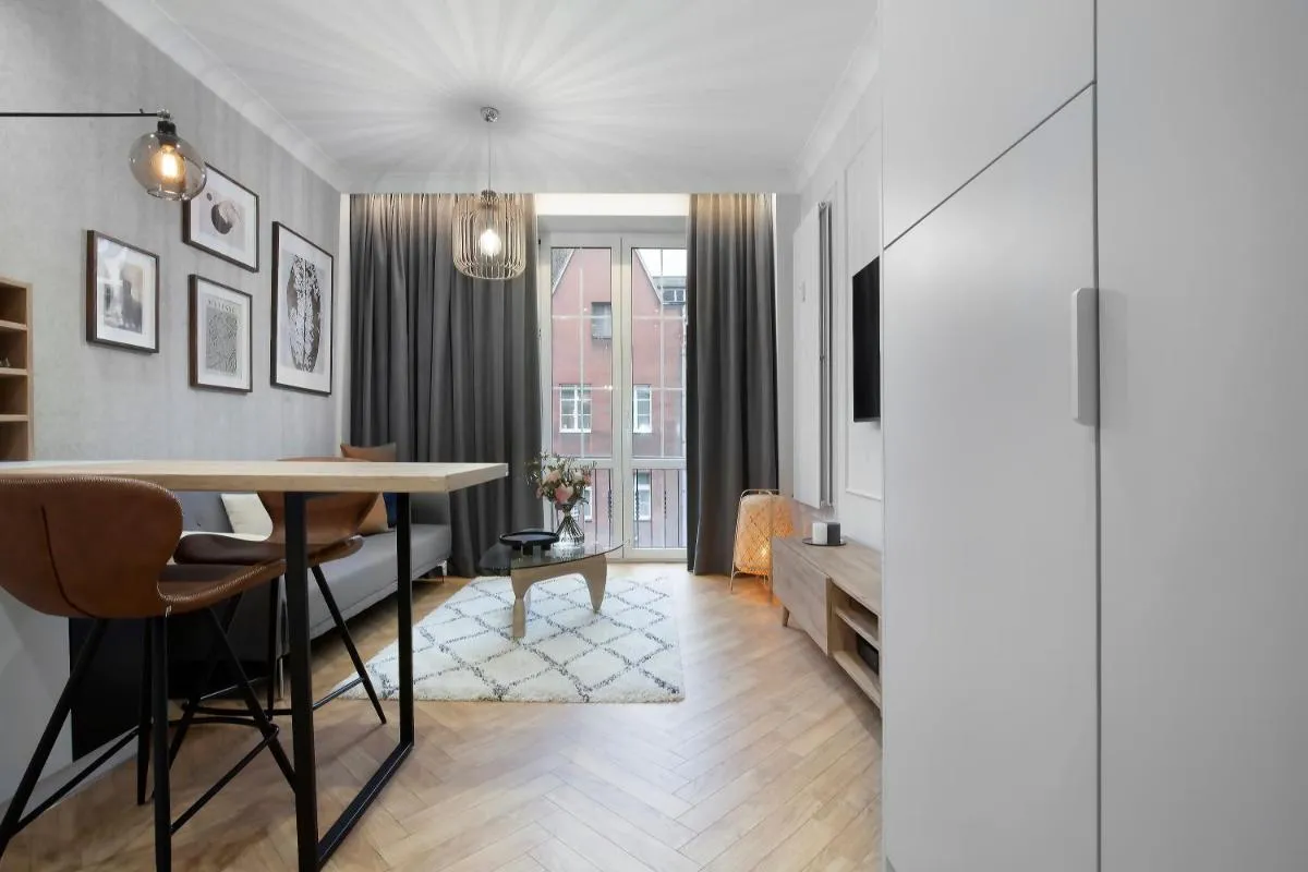 Image 2 of Ogarna 102