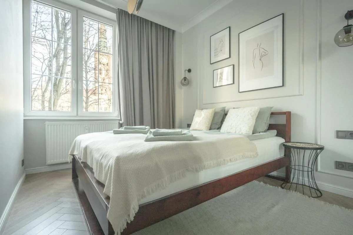 Image 1 of Ogarna 102