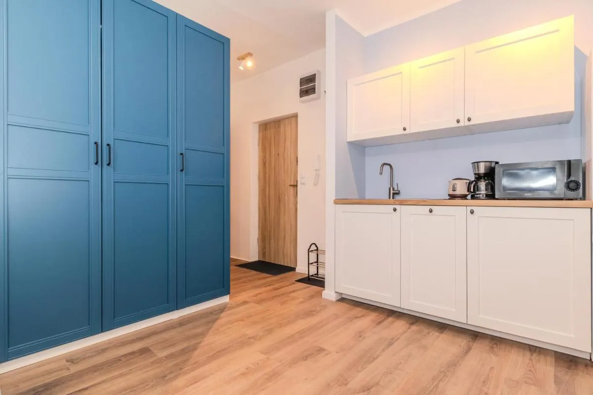 Image 3 of Old Town Blue – Dobra