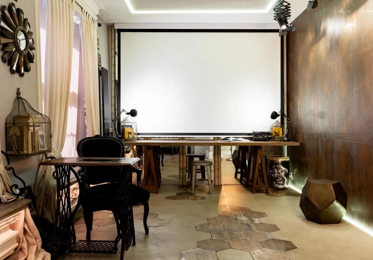 Image 2 of Old Town Paradise Lost by Downtown Apartments