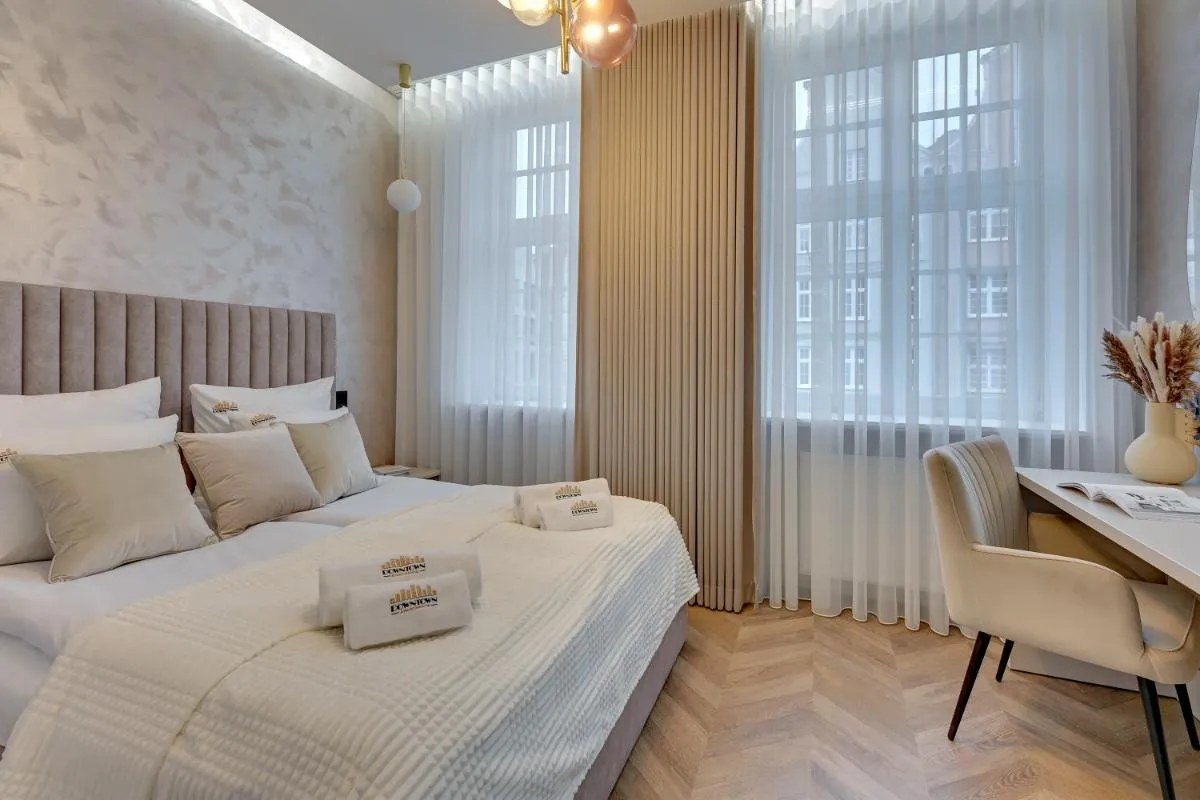 Image 2 of Old Town Szeroka Suites by Downtown Apartments